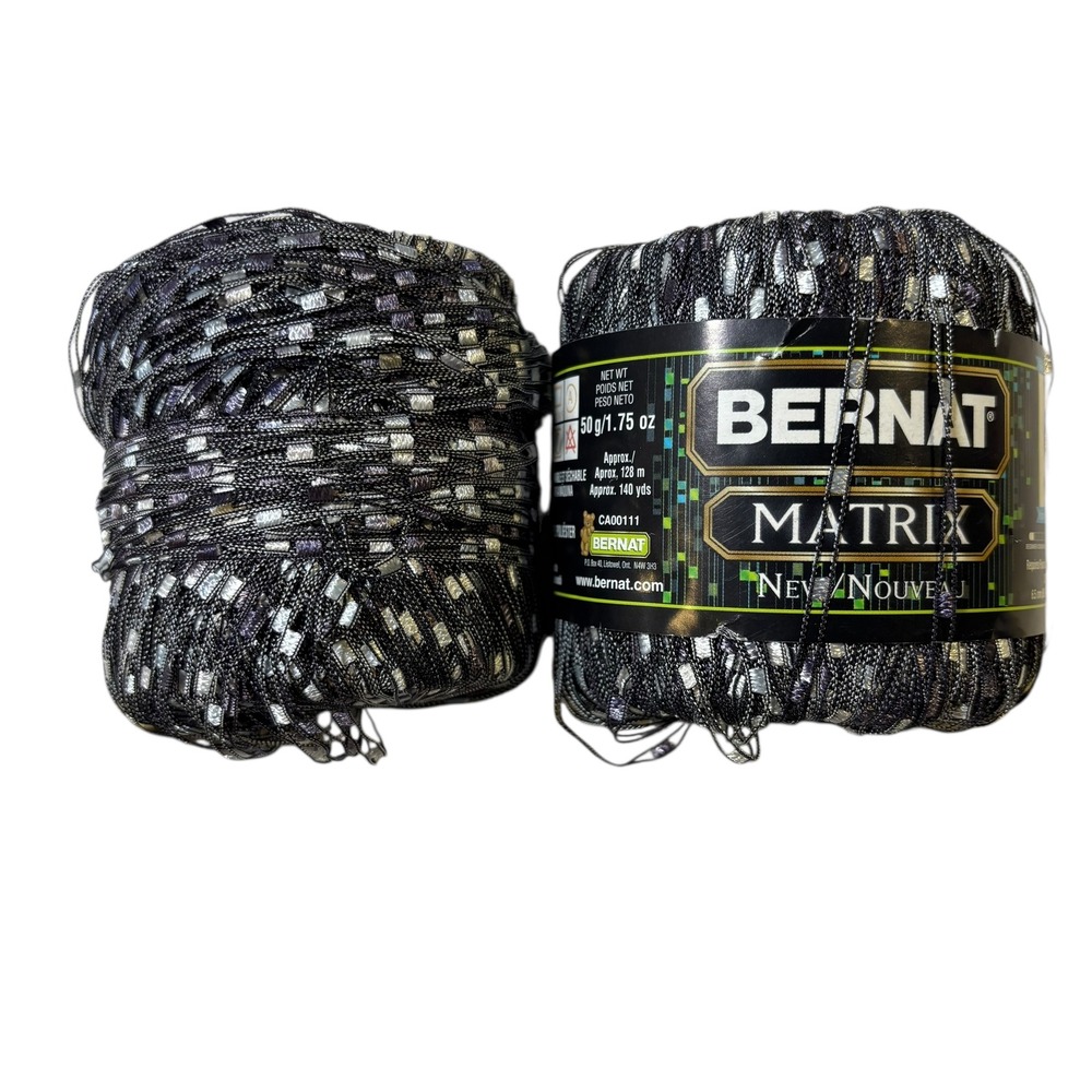 2 Skeins Bernat Matrix Yarn Browser Blue 2110 50g 140 Yards Knitting Crochet